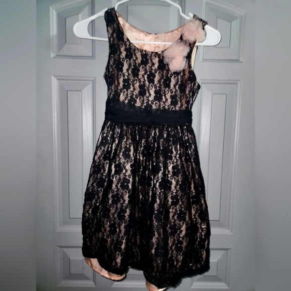 Black & Pink Lace Dress With Matching Gloves Size 5/6 Perfect For Wedding - Picture 2 of 5